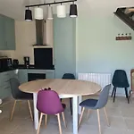 Chaleureux Jusqu'a 6 Pers A Partir De 2 Pers Et 3 Nuits Min بيت ضيافة