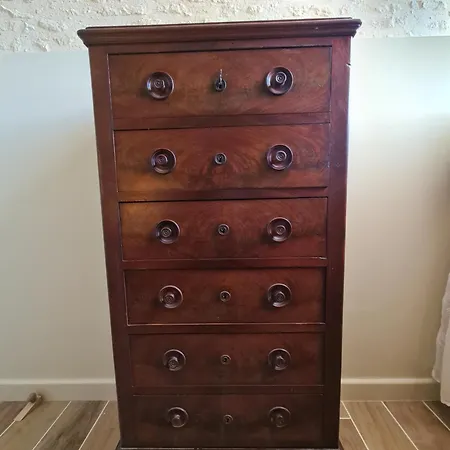 Гостевой дом Chaleureux Jusqu'a 6 Pers A Partir De 2 Pers Et 3 Nuits Min 3*